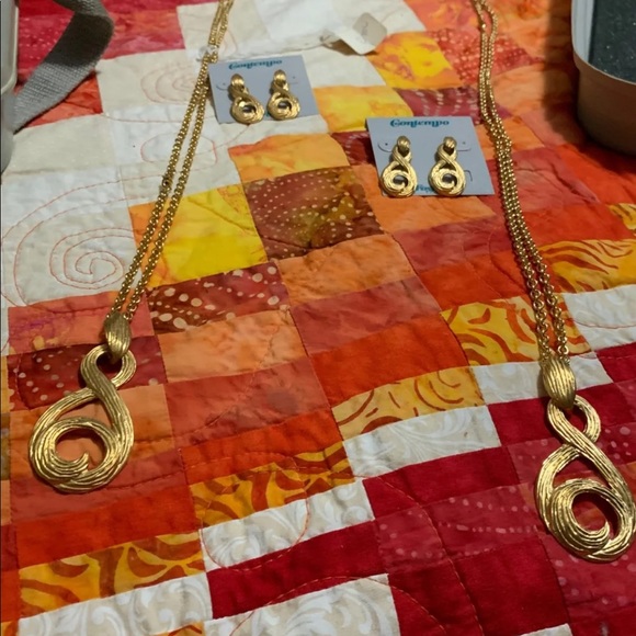 Contempo Fashion sets - Picture 3 of 8